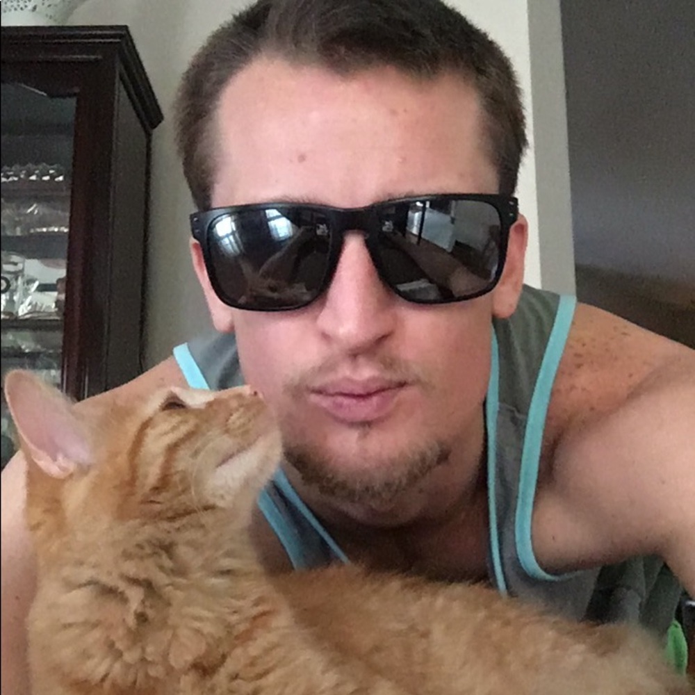 Meet your Posher, Matt